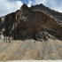Spotkanie na Przeleczy Zlot w Himalajach Pierwszy Etap - 67 Warstwy wycisniete w skalach